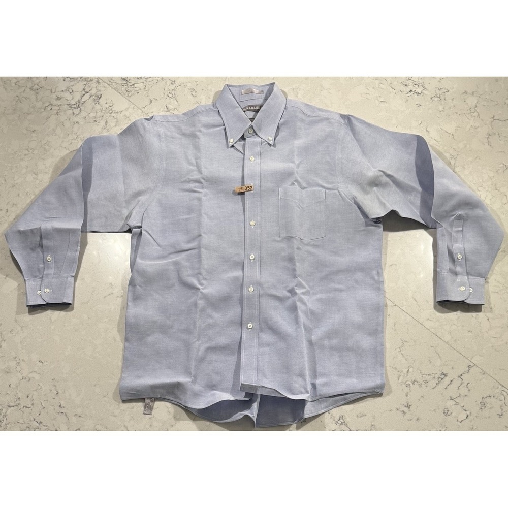 Van Heusen Oxford Dress Shirt‎ Mens 17 34/35 Light Blue Wrinkle Free Button Down
